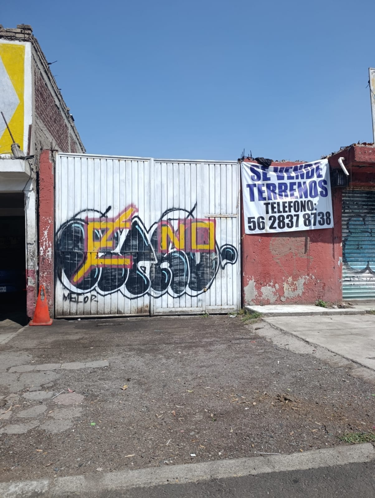 Terreno Comercial en Av. Central